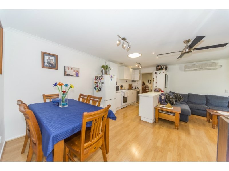 2/3 Vine Court, Oxenford QLD 4210