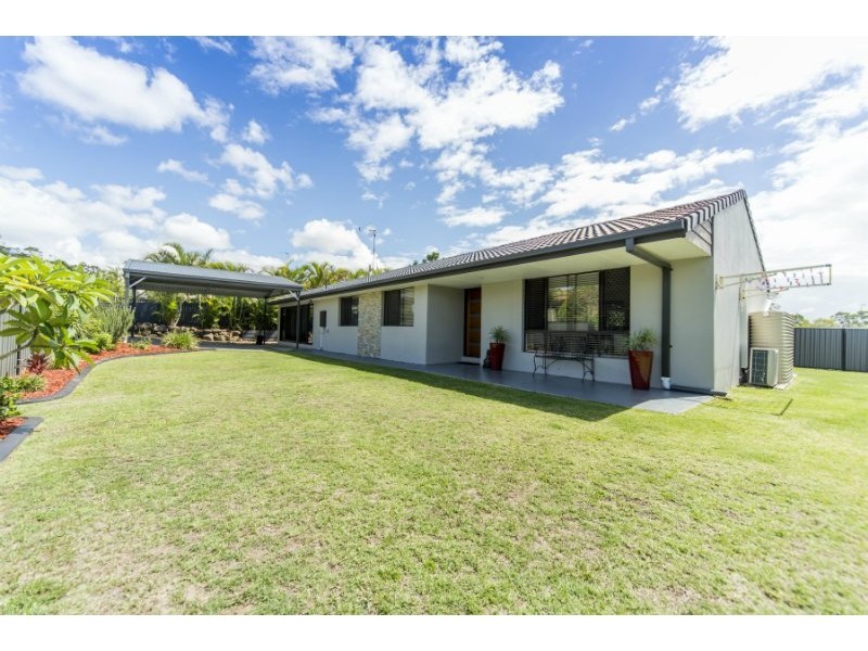 1 Tambo Court, Helensvale QLD 4212