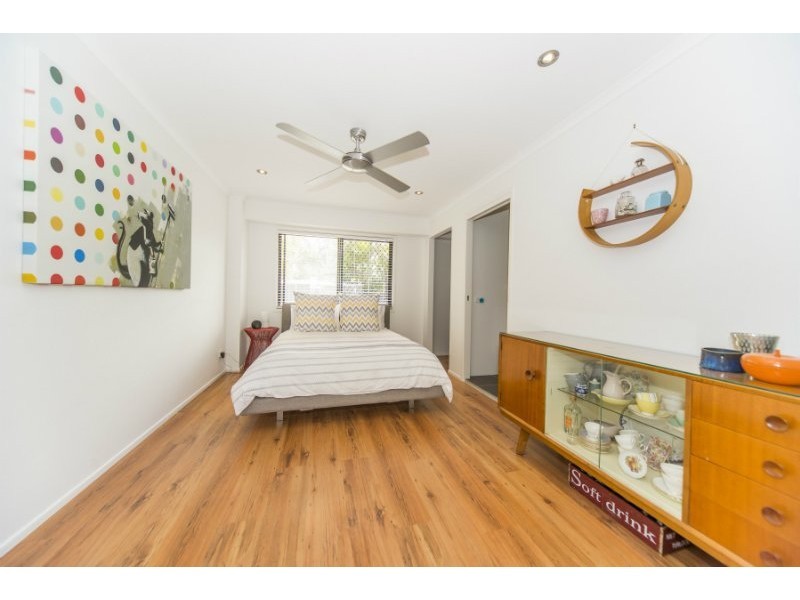1 Tambo Court, Helensvale QLD 4212