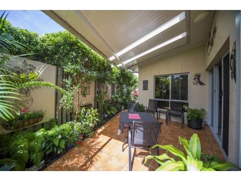 15B Shannonbrook Grove, Oxenford QLD 4210