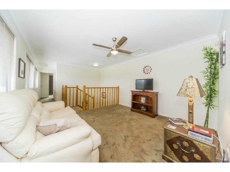 15B Shannonbrook Grove, Oxenford QLD 4210