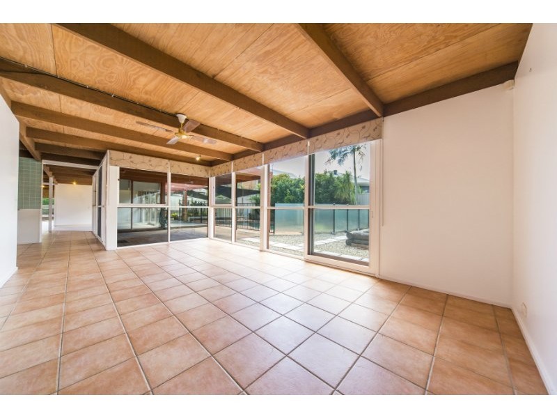 17 Cadell Drive, Helensvale QLD 4212