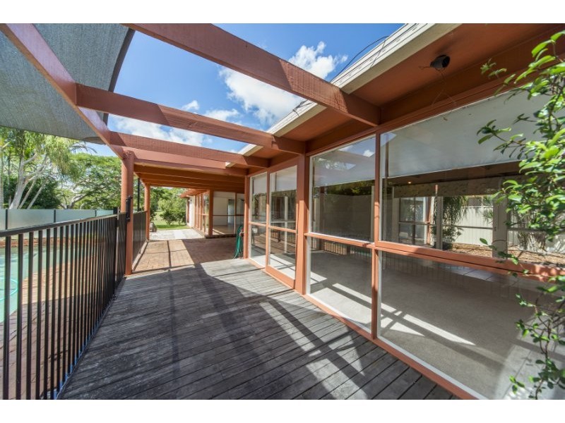 17 Cadell Drive, Helensvale QLD 4212
