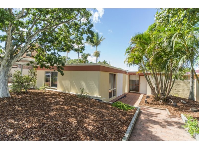 17 Cadell Drive, Helensvale QLD 4212