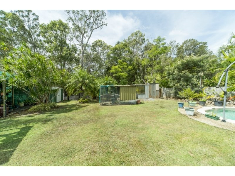 4 Poeppel Place, Helensvale QLD 4212