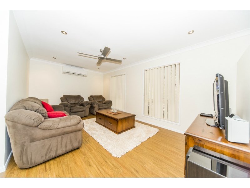 5 Weka Street, Oxenford QLD 4210