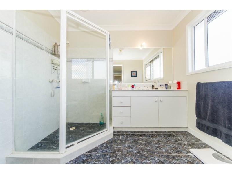 12 Boreen Court, Helensvale QLD 4212