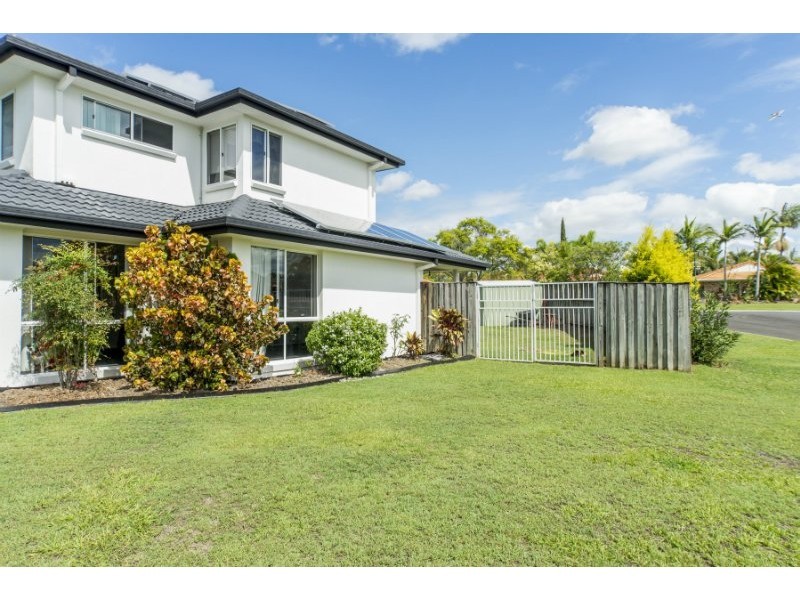 12 Boreen Court, Helensvale QLD 4212