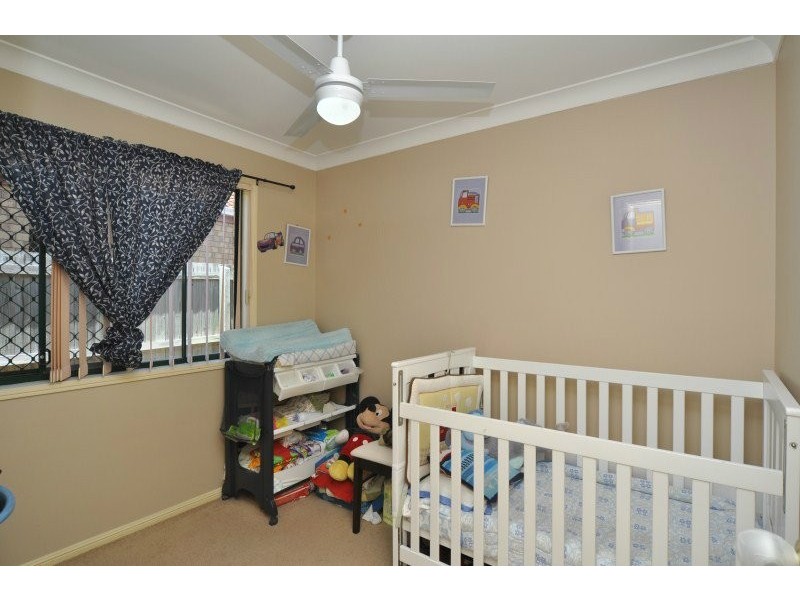 2/81 Cootharaba Drive, Helensvale QLD 4212