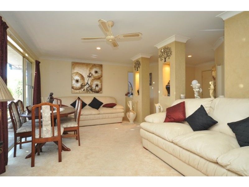 17 Ferricks Court, Upper Coomera QLD 4209