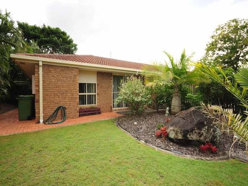 2/19 Chaplin Crescent, Oxenford QLD 4210