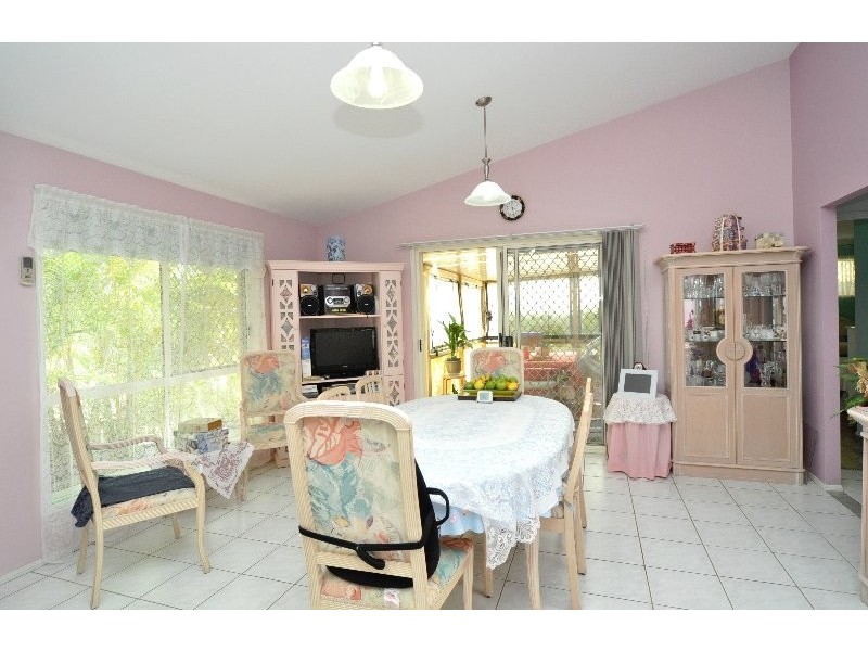 8 Meadowvale street, Oxenford QLD 4210