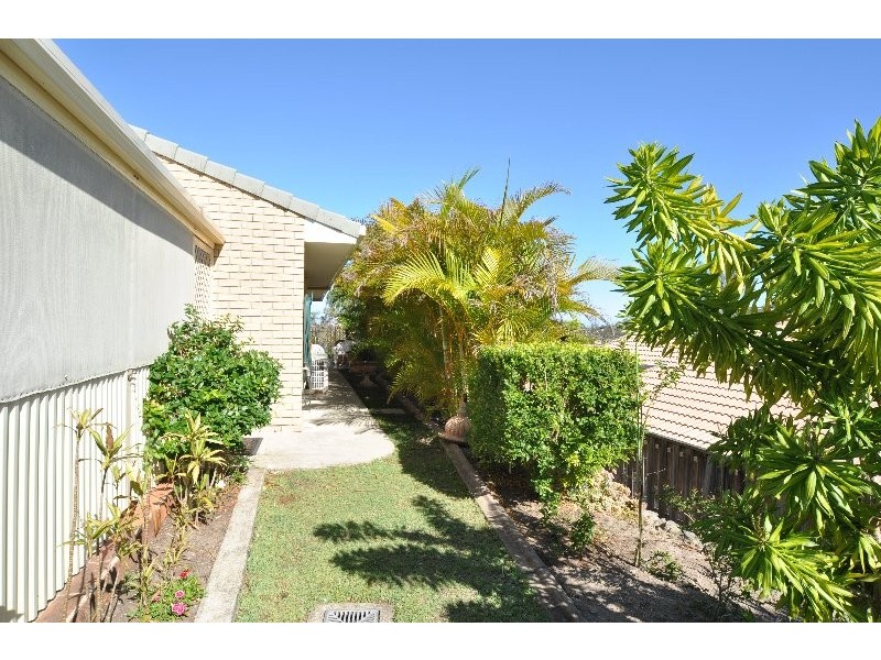 8 Meadowvale street, Oxenford QLD 4210