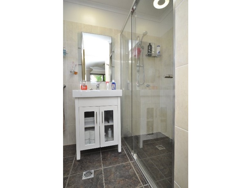 33 Lindfield Road, Helensvale QLD 4212