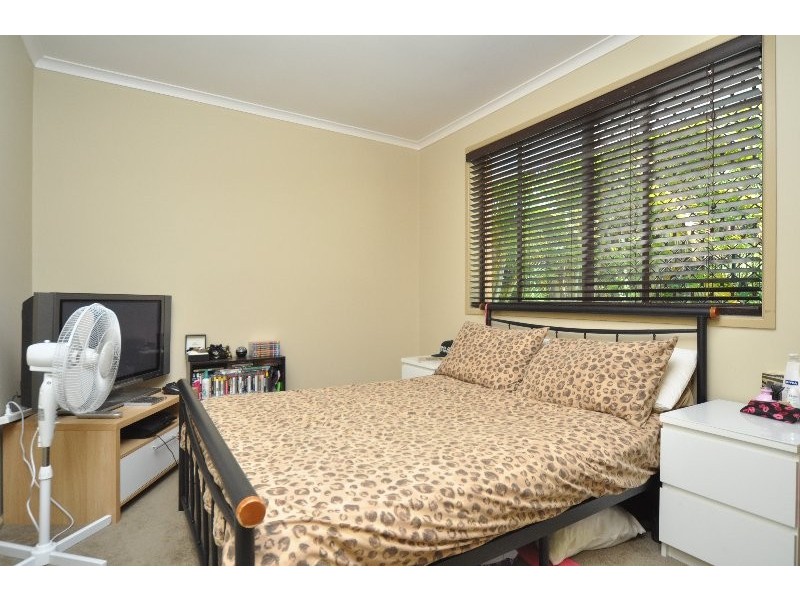 33 Lindfield Road, Helensvale QLD 4212