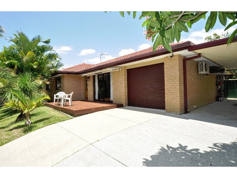 33 Lindfield Road, Helensvale QLD 4212