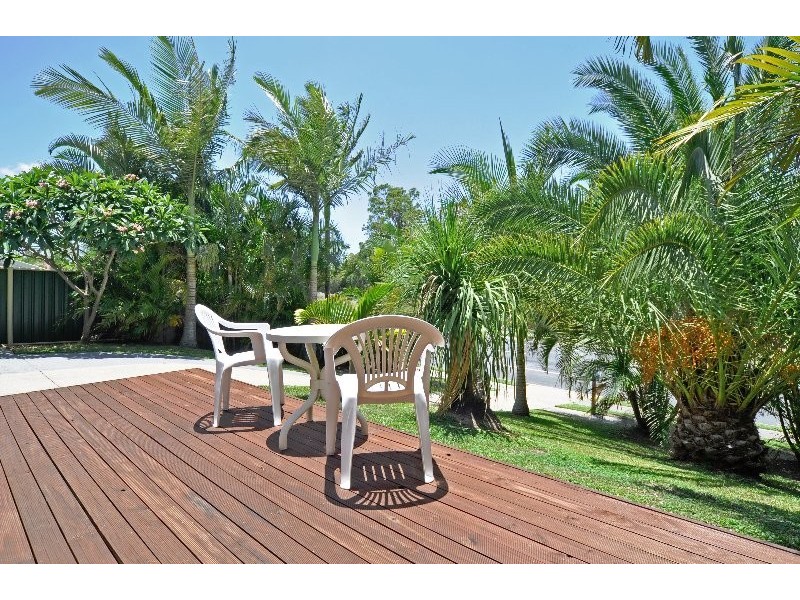 33 Lindfield Road, Helensvale QLD 4212