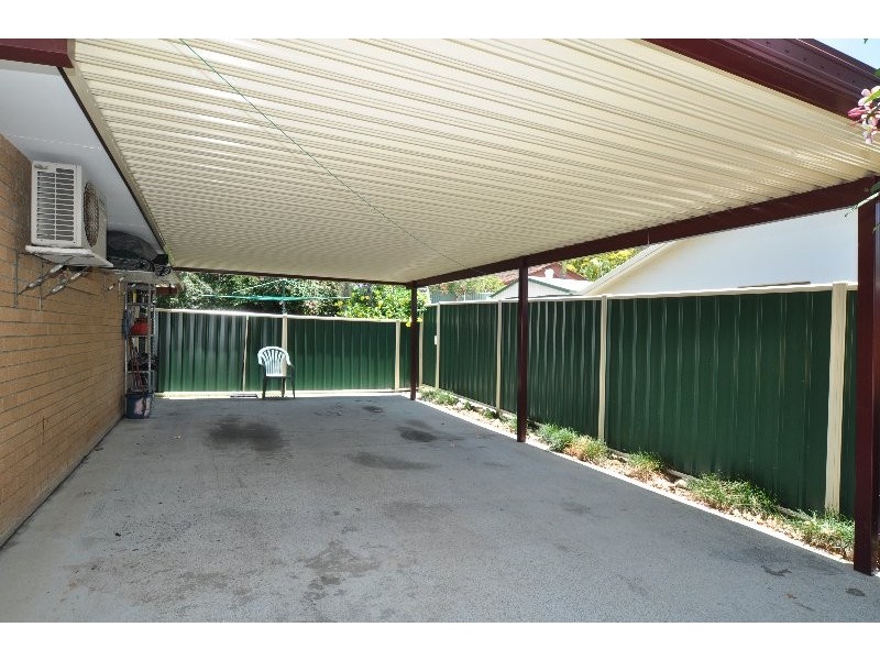 33 Lindfield Road, Helensvale QLD 4212