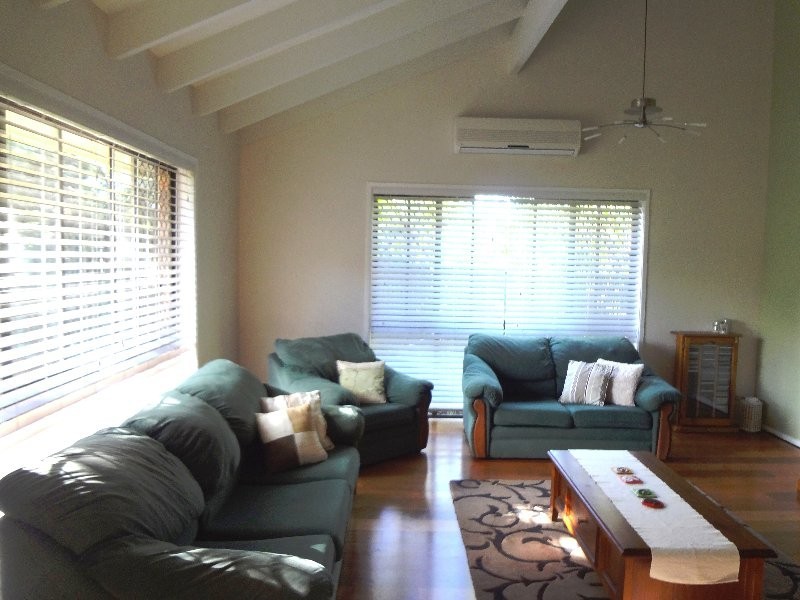 21 Ashford Road, Helensvale QLD 4212