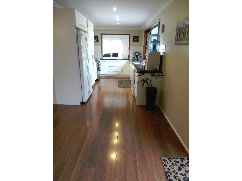 21 Ashford Road, Helensvale QLD 4212