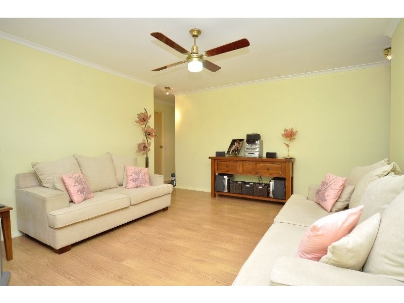 2/42 Village Way, Oxenford QLD 4210