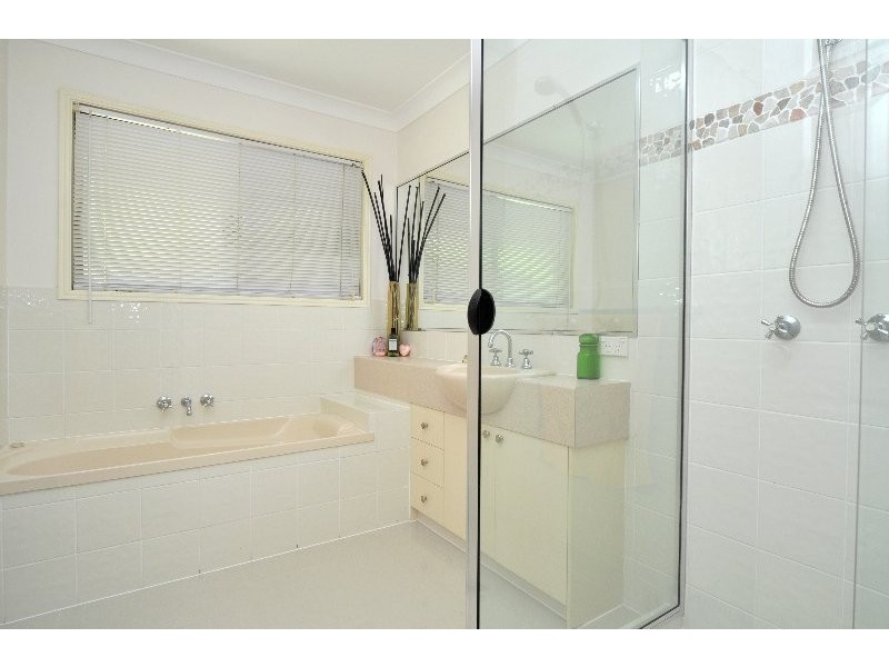 26 Brissendon Street, Maudsland QLD 4210