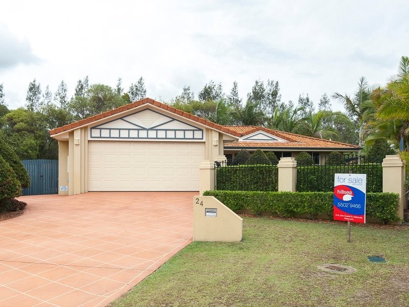 24 Rosswood Court, Helensvale QLD 4212