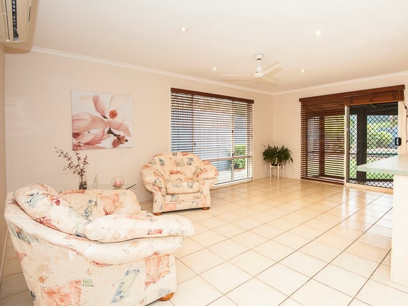 24 Rosswood Court, Helensvale QLD 4212