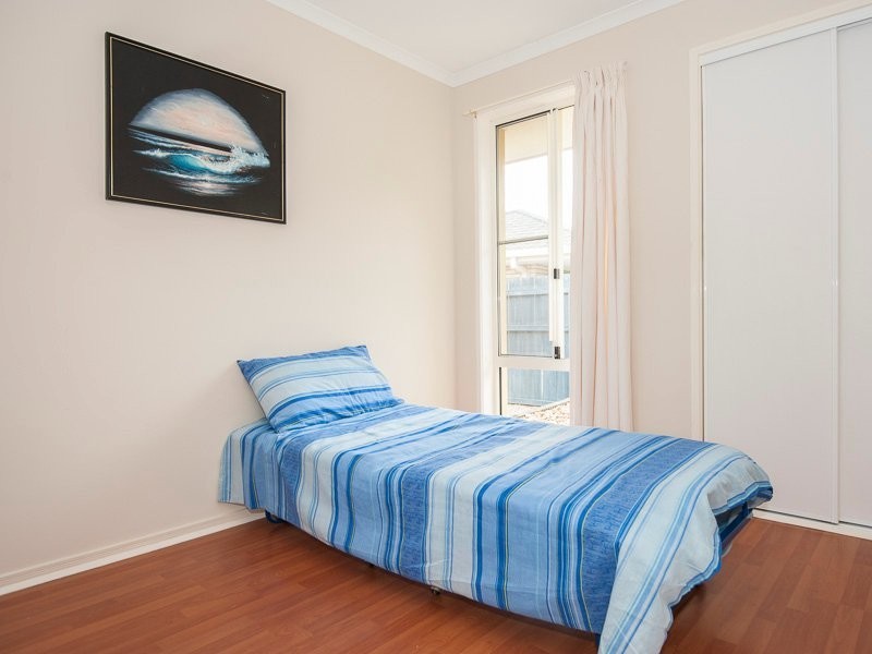 24 Rosswood Court, Helensvale QLD 4212