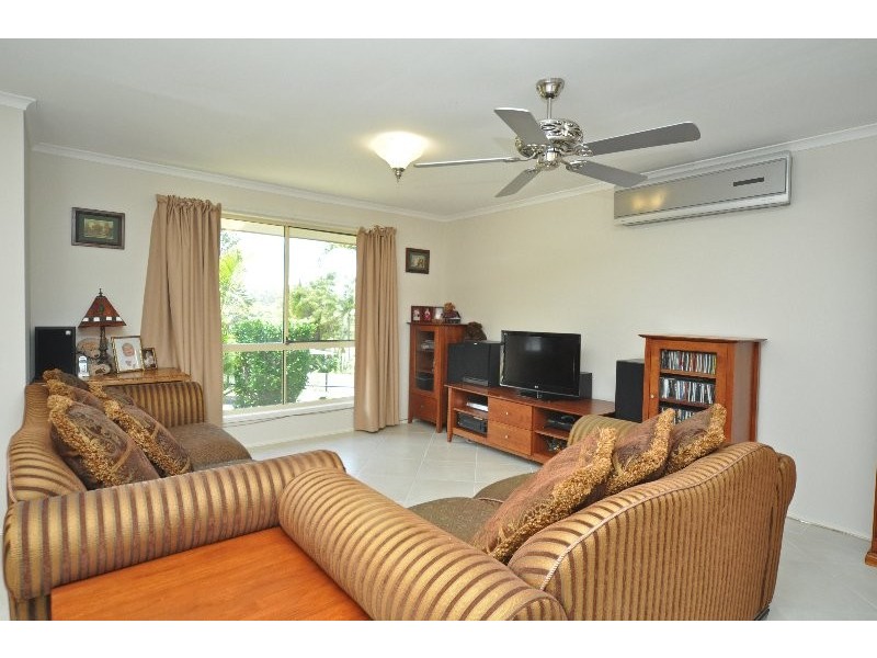 38 Broadway Drive, Oxenford QLD 4210