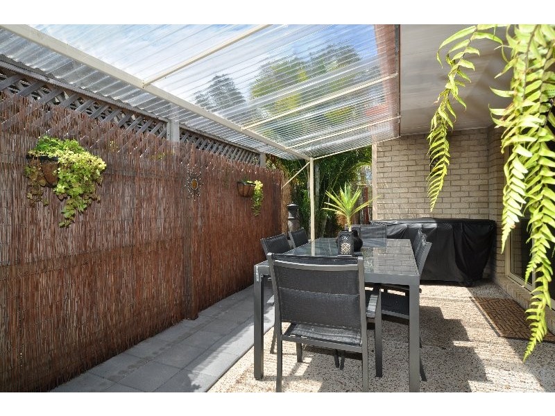 1/100 Cootharaba Drive, Helensvale QLD 4212