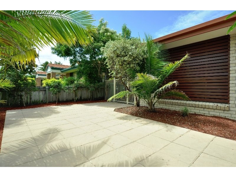 1/100 Cootharaba Drive, Helensvale QLD 4212