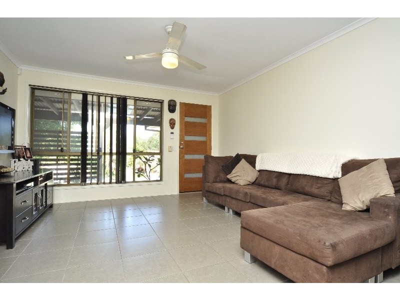 1/5 Theatre Street, Oxenford QLD 4210