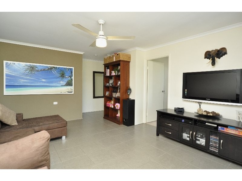 1/5 Theatre Street, Oxenford QLD 4210