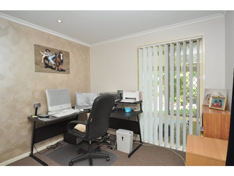 4 Saipan Way, Pacific Pines QLD 4211