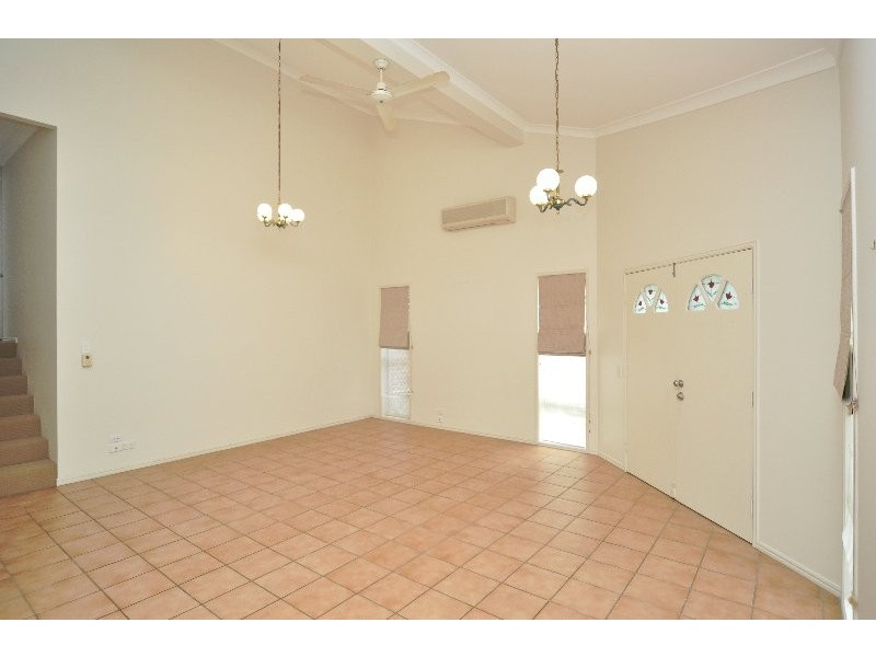 37 Nandi Terrace, Pacific Pines QLD 4211