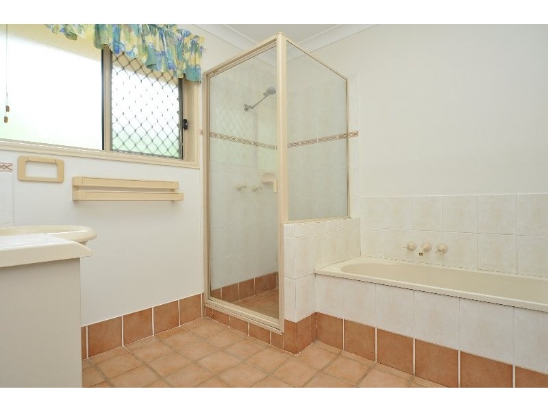 37 Nandi Terrace, Pacific Pines QLD 4211