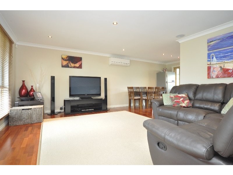 4 Edgemount Court, Oxenford QLD 4210