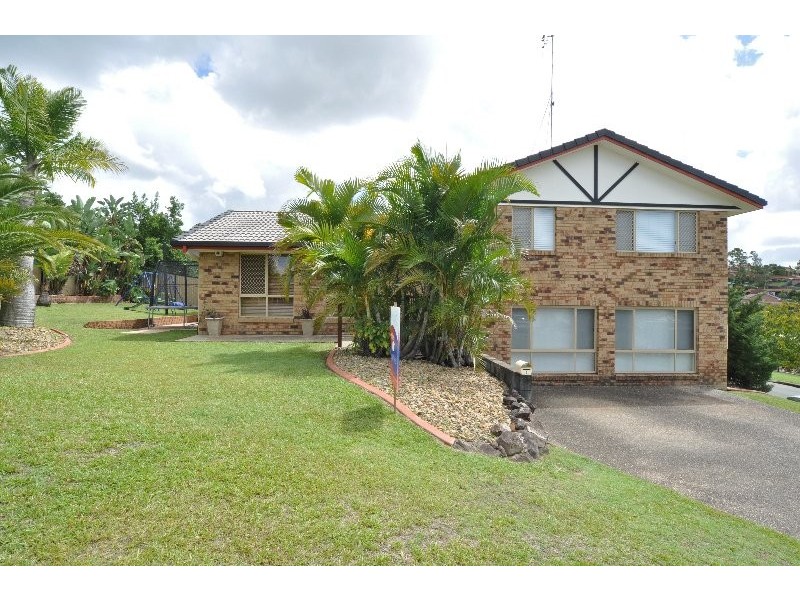 4 Edgemount Court, Oxenford QLD 4210