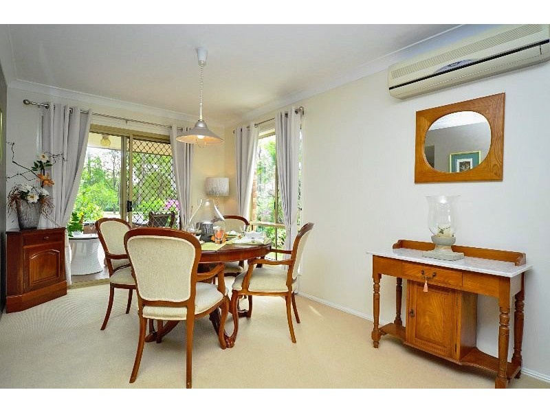 6 Martin Place, Helensvale QLD 4212