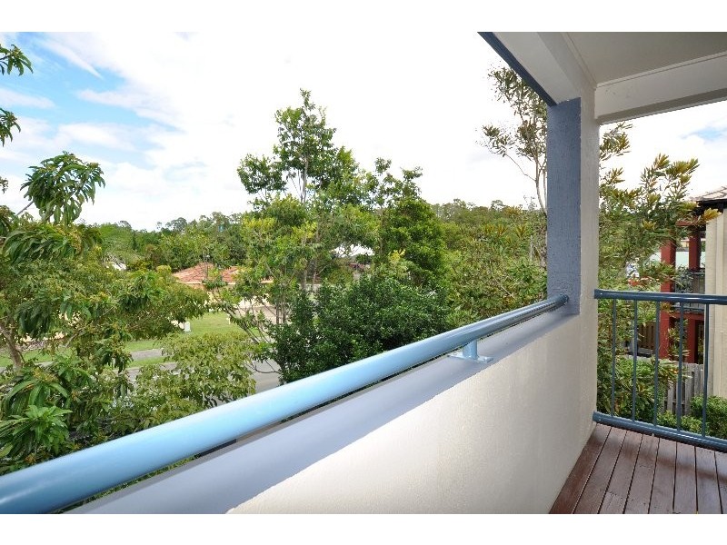 7/1 Pinecrest Court, Oxenford QLD 4210