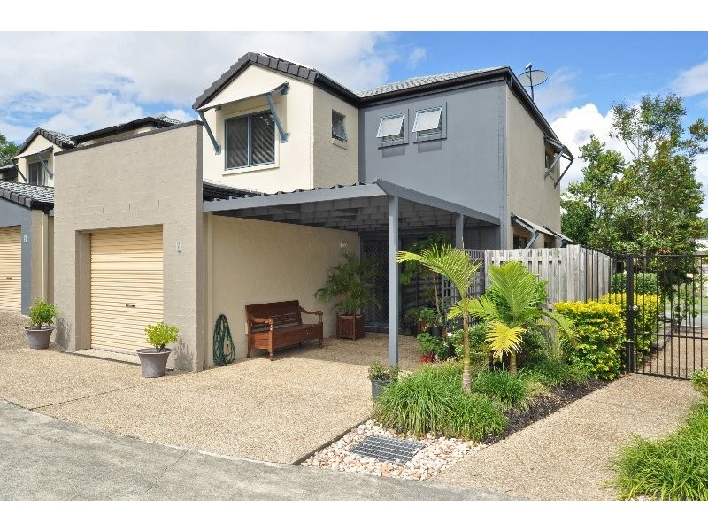 7/1 Pinecrest Court, Oxenford QLD 4210