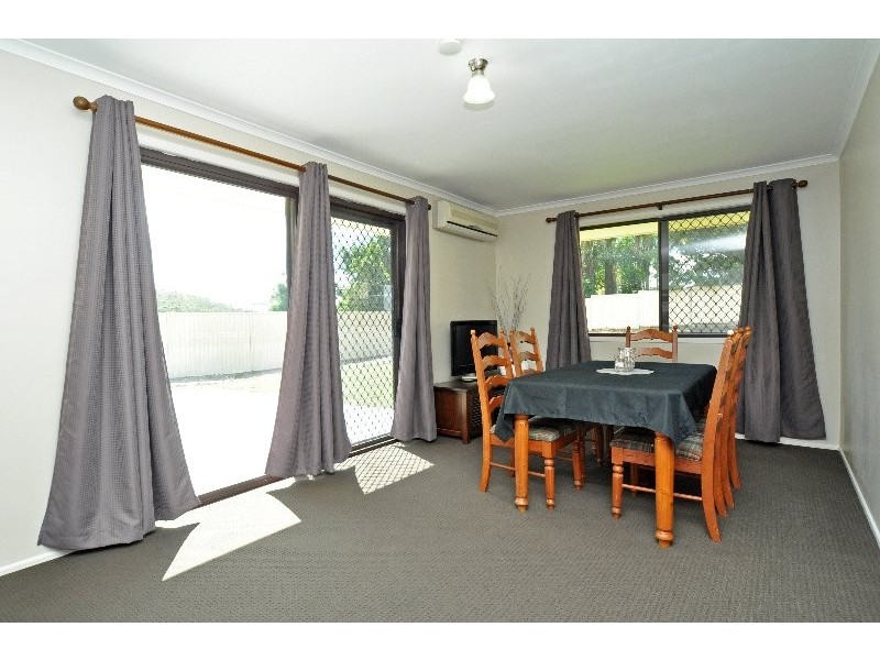 87 Universal Street, Oxenford QLD 4210