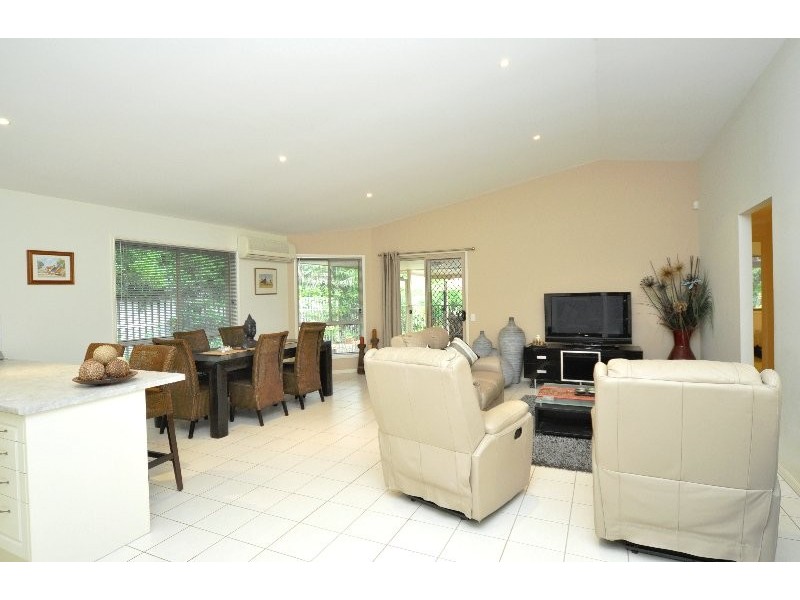 29 Mellum Circuit, Pacific Pines QLD 4211