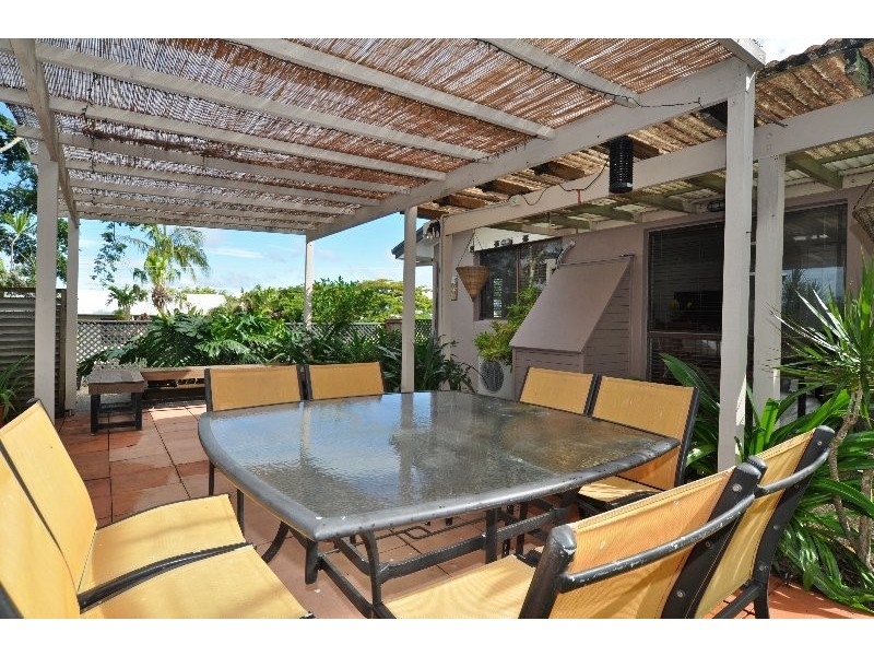 13 Chindrina Street, Hope Island QLD 4212