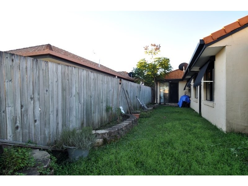 96 Serafina Drive, Helensvale QLD 4212