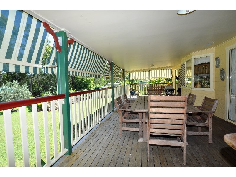 70 Rivertree Avenue, Helensvale QLD 4212