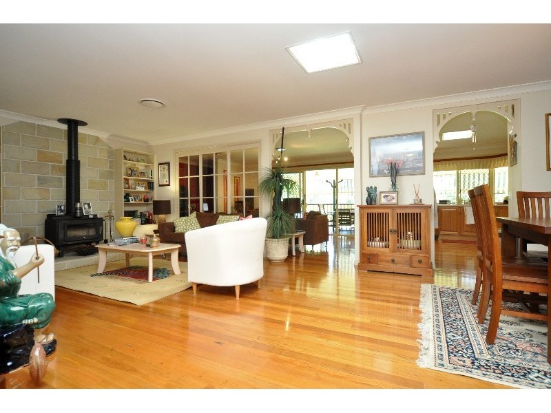 70 Rivertree Avenue, Helensvale QLD 4212