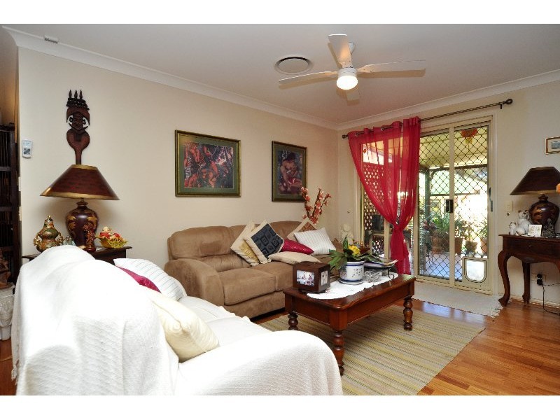 70 Rivertree Avenue, Helensvale QLD 4212