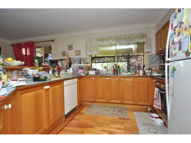 70 Rivertree Avenue, Helensvale QLD 4212